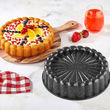 Load image into Gallery viewer, Amboss Safir Professional Non-Stick Decorative Cake and Tart Tin Black, 26 cm
